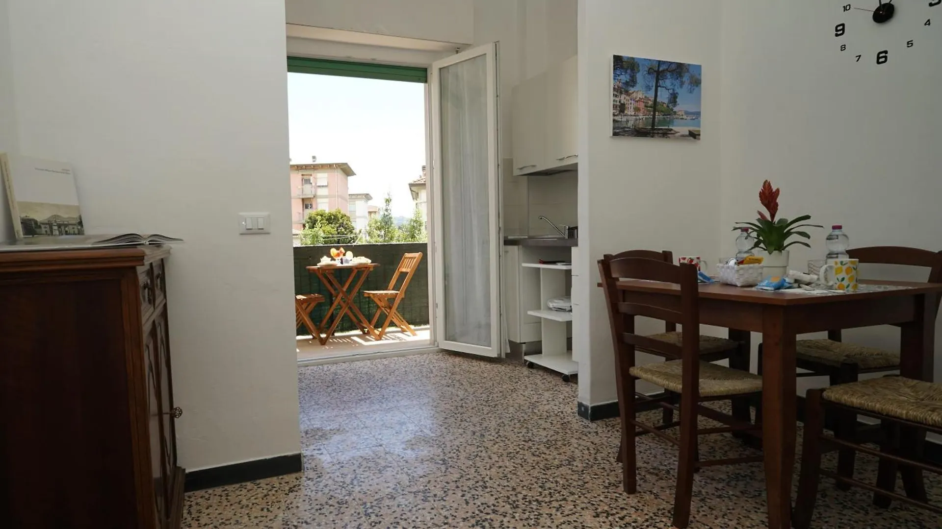 Gagliola Cento Apartment La Spezia