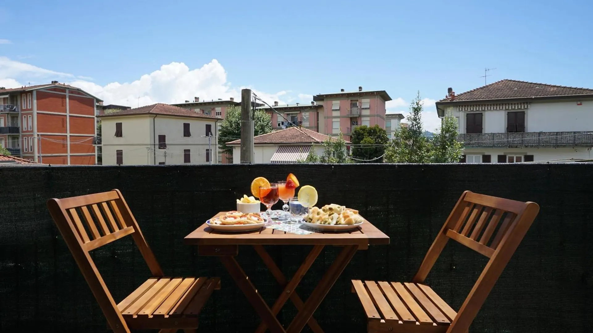 Gagliola Cento Apartment La Spezia